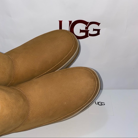UGG Boots CLASSIC WEATHER MINI size 9.5 chestnut color - Picture 8 of 10